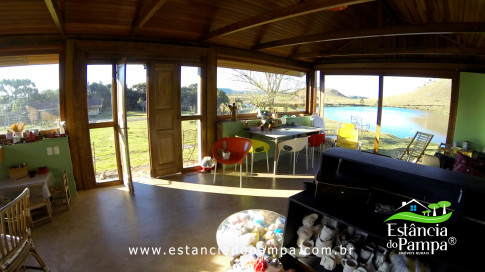 DOS EÓLICOS VIRA P FAZENDA_Moment.00_08_37_21.Quadro462_270b75982003a03e7316f3a8a6bf2d0875f06642.jpg